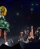 Lady_Gaga_Presents_The_Monster_Ball_Tour_-_Live_At_Madison_Square_Garden_HBO-HD_1080i_DD5_1-ALANiS_4138.jpg