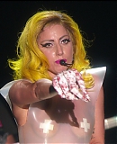 Lady_Gaga_Presents_The_Monster_Ball_Tour_GAGAFACEPL_2856729~0.jpg