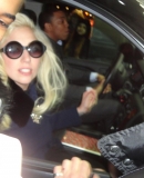 01_01_-_Arriving_at_her_hotel_in_New_York_City_GAGAFACE_PL_REMO_28429.jpg