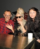 2812629_22_11_-_The_New_Museum_in_New_York_-_The_Book_Terry_Richardson_-_WWW_GAGAFACE_PL_REMO.jpg