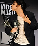 28_08_-_MTV_Video_Music_Awards_Press_Room_282929.jpg