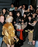 281129_22_12_-_Steps_out_from_Louis_Vuitton_store_in_Tokyo2C_Japan_REMO.jpg