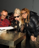 2823329_22_11_-_The_New_Museum_in_New_York_-_The_Book_Terry_Richardson_-_WWW_GAGAFACE_PL_REMO.jpg