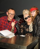 2823829_22_11_-_The_New_Museum_in_New_York_-_The_Book_Terry_Richardson_-_WWW_GAGAFACE_PL_REMO.jpg