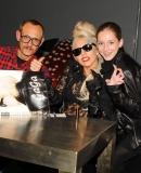 2824129_22_11_-_The_New_Museum_in_New_York_-_The_Book_Terry_Richardson_-_WWW_GAGAFACE_PL_REMO.jpg