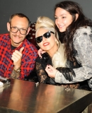282529_22_11_-_The_New_Museum_in_New_York_-_The_Book_Terry_Richardson_-_WWW_GAGAFACE_PL_REMO.jpg