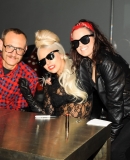 2826829_22_11_-_The_New_Museum_in_New_York_-_The_Book_Terry_Richardson_-_WWW_GAGAFACE_PL_REMO.jpg
