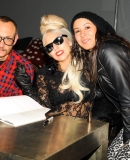 283129_22_11_-_The_New_Museum_in_New_York_-_The_Book_Terry_Richardson_-_WWW_GAGAFACE_PL_REMO.jpg