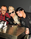 285329_22_11_-_The_New_Museum_in_New_York_-_The_Book_Terry_Richardson_-_WWW_GAGAFACE_PL_REMO.jpg