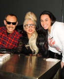 287229_22_11_-_The_New_Museum_in_New_York_-_The_Book_Terry_Richardson_-_WWW_GAGAFACE_PL_REMO.jpg